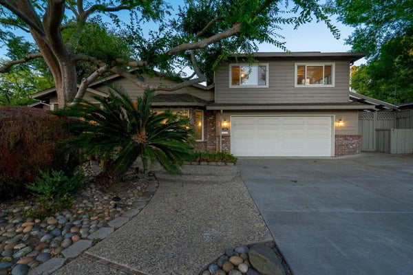 14836 ELTON DR, SAN JOSE, CA 95124 - Image 26e2f08bf2ad3a3535dd8302c9bbcf0b/3991989711