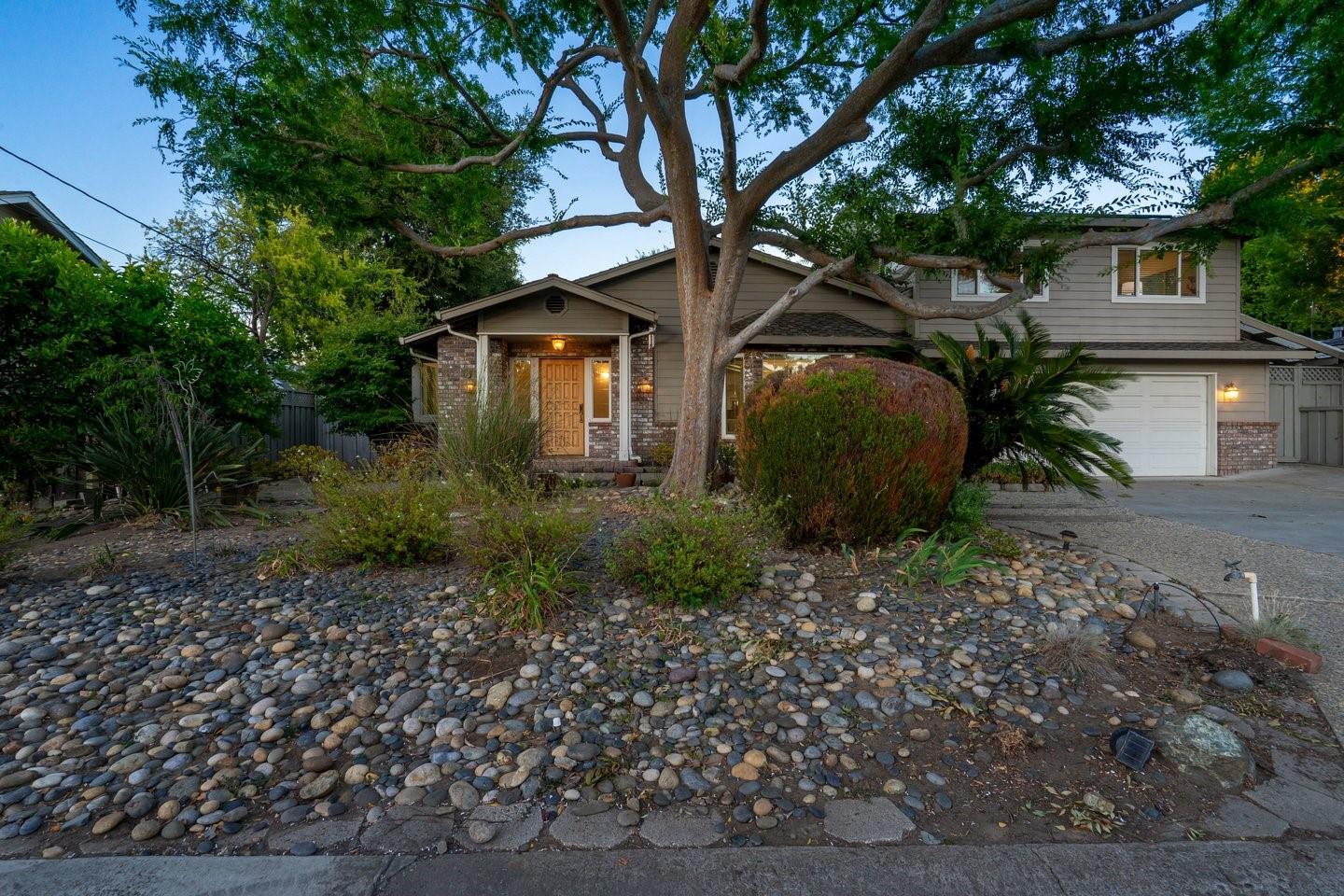 14836 Elton Drive