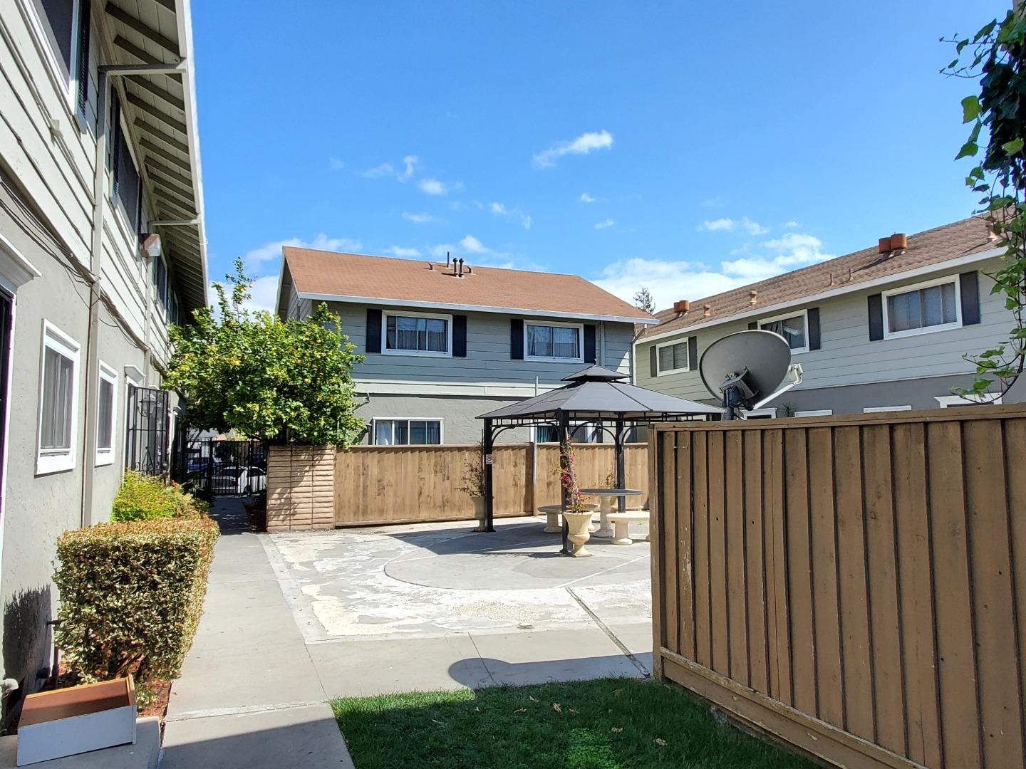 3501 Lafayette Street