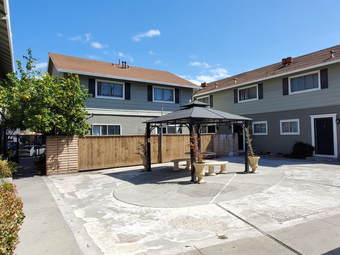 3501 Lafayette Street