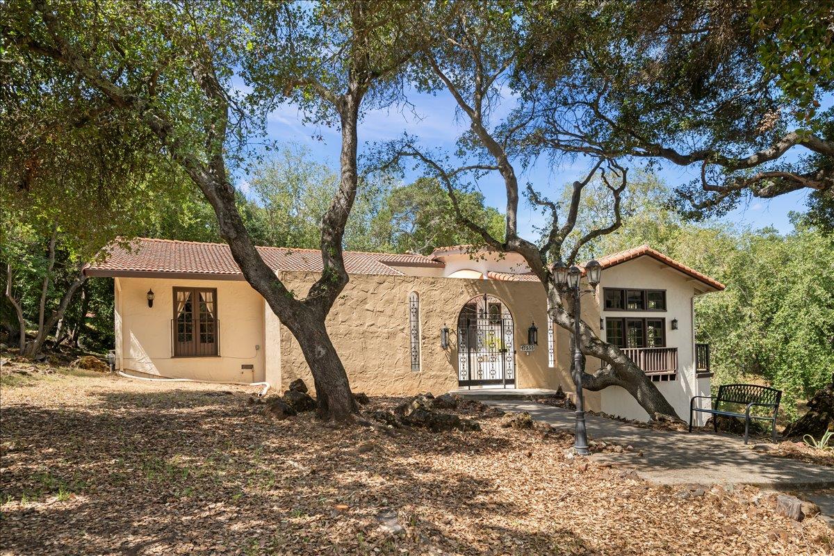 17555 Manzanita Drive