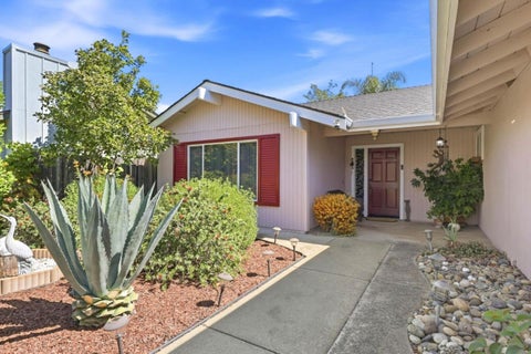 Featured picture for the property ML82060617