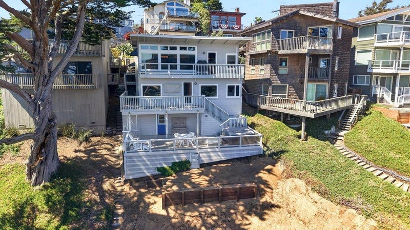52 Sunset Drive