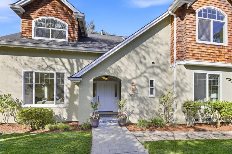 3855 Magnolia Drive