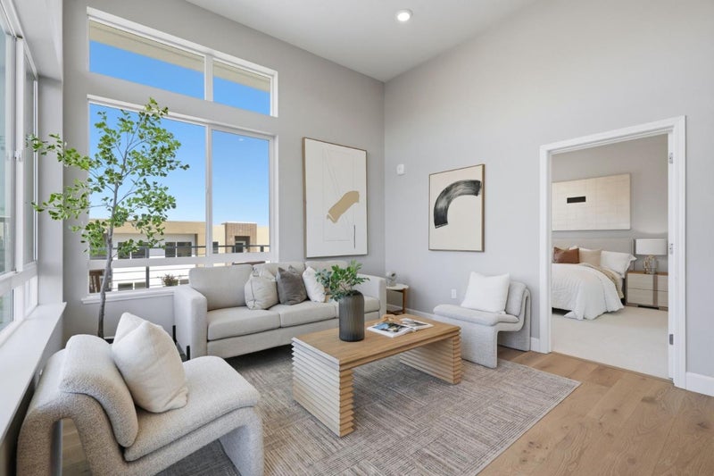 287 Llano De Los Robles Avenue 9