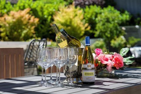 Tiny photo for 830 Bromfield Road, SAN MATEO, CA 94402 (MLS # ML82035852)