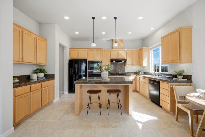 1220 Okeefe Court
