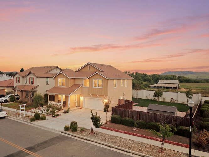 276 Copperleaf Lane