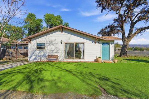 Photo of 9610 Monterey Road, Morgan Hill, CA 95037 (MLS # ML82028030)