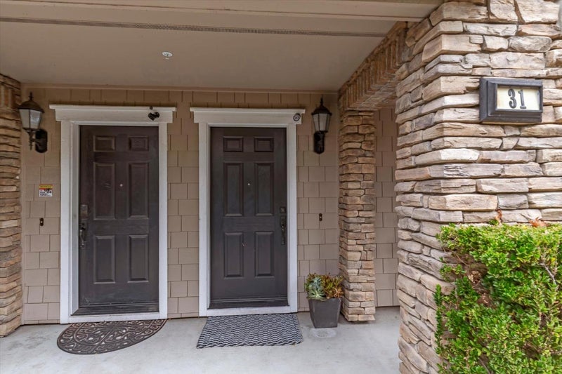 31 Artisan Way