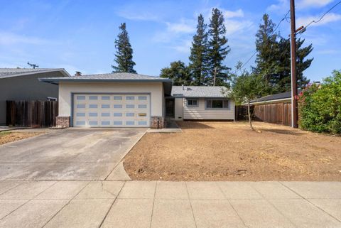 Tiny photo for 1579 Heron Avenue, SUNNYVALE, CA 94087 (MLS # ML82023909)