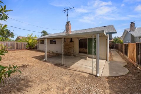 Tiny photo for 1579 Heron Avenue, SUNNYVALE, CA 94087 (MLS # ML82023909)
