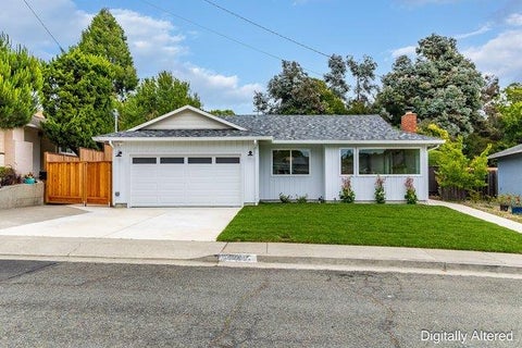 Photo of 4485 Whitecliff Way, EL SOBRANTE, CA 94803 (MLS # ML82049612)