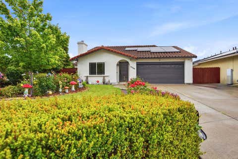 Photo of 4308 Granite Court, Union City, CA 94587 (MLS # ML82044590)
