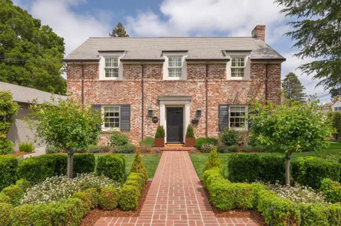 2995 Hacienda Street, San Mateo, CA 94403 - #: ML82006278