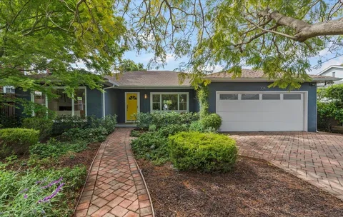 304 W Oakwood Boulevard, Redwood City, CA 94061 - #: ML81995493