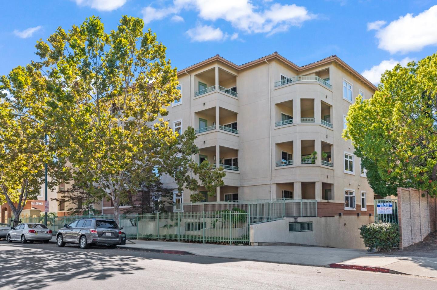 3128 Loma Verde Drive