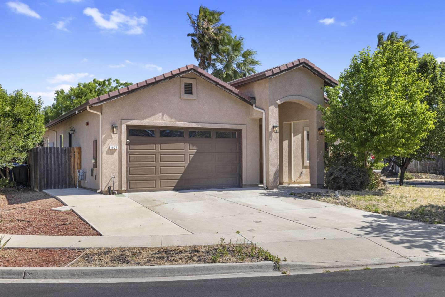1027 Winter Lane