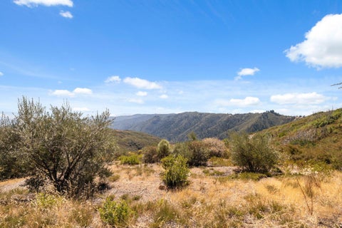 Photo of LOS GATOS, CA 95033 (MLS # ML82020952)