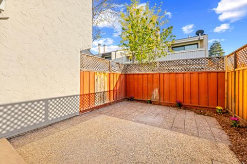Tiny photo for 260 W Dunne Avenue #20, MORGAN HILL, CA 95037 (MLS # ML82028572)