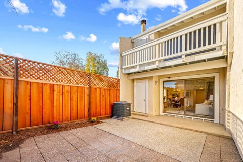 Tiny photo for 260 W Dunne Avenue #20, MORGAN HILL, CA 95037 (MLS # ML82028572)