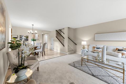 Tiny photo for 260 W Dunne Avenue #20, MORGAN HILL, CA 95037 (MLS # ML82028572)