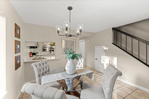 Tiny photo for 260 W Dunne Avenue #20, MORGAN HILL, CA 95037 (MLS # ML82028572)