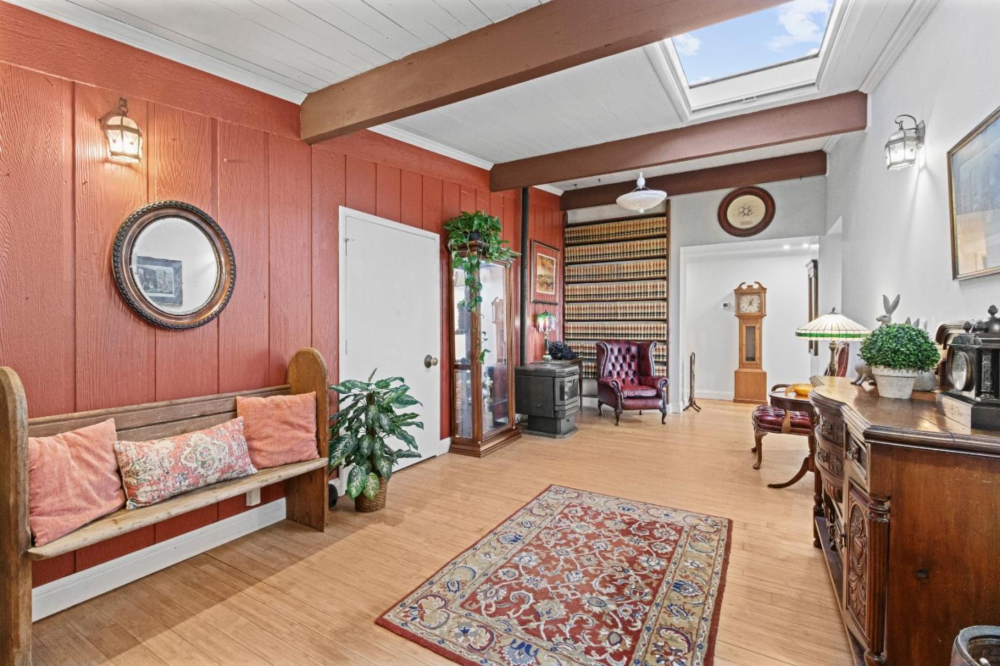 440 Hillside Road