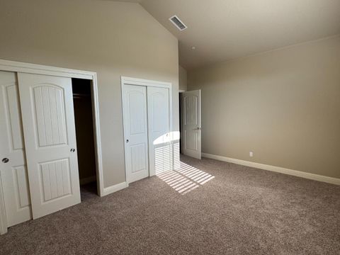 Tiny photo for 3329 N Shelly Avenue, FRESNO, CA 93727 (MLS # ML82023127)