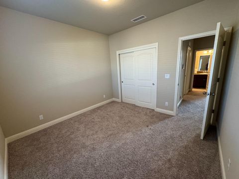 Tiny photo for 3329 N Shelly Avenue, FRESNO, CA 93727 (MLS # ML82023127)