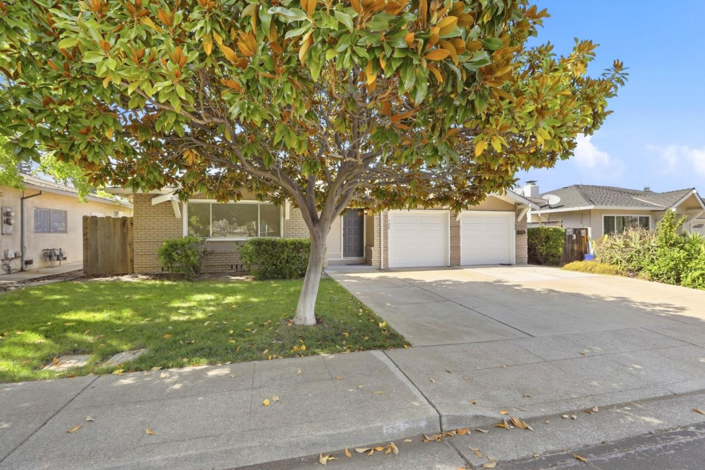 726 Muir Drive