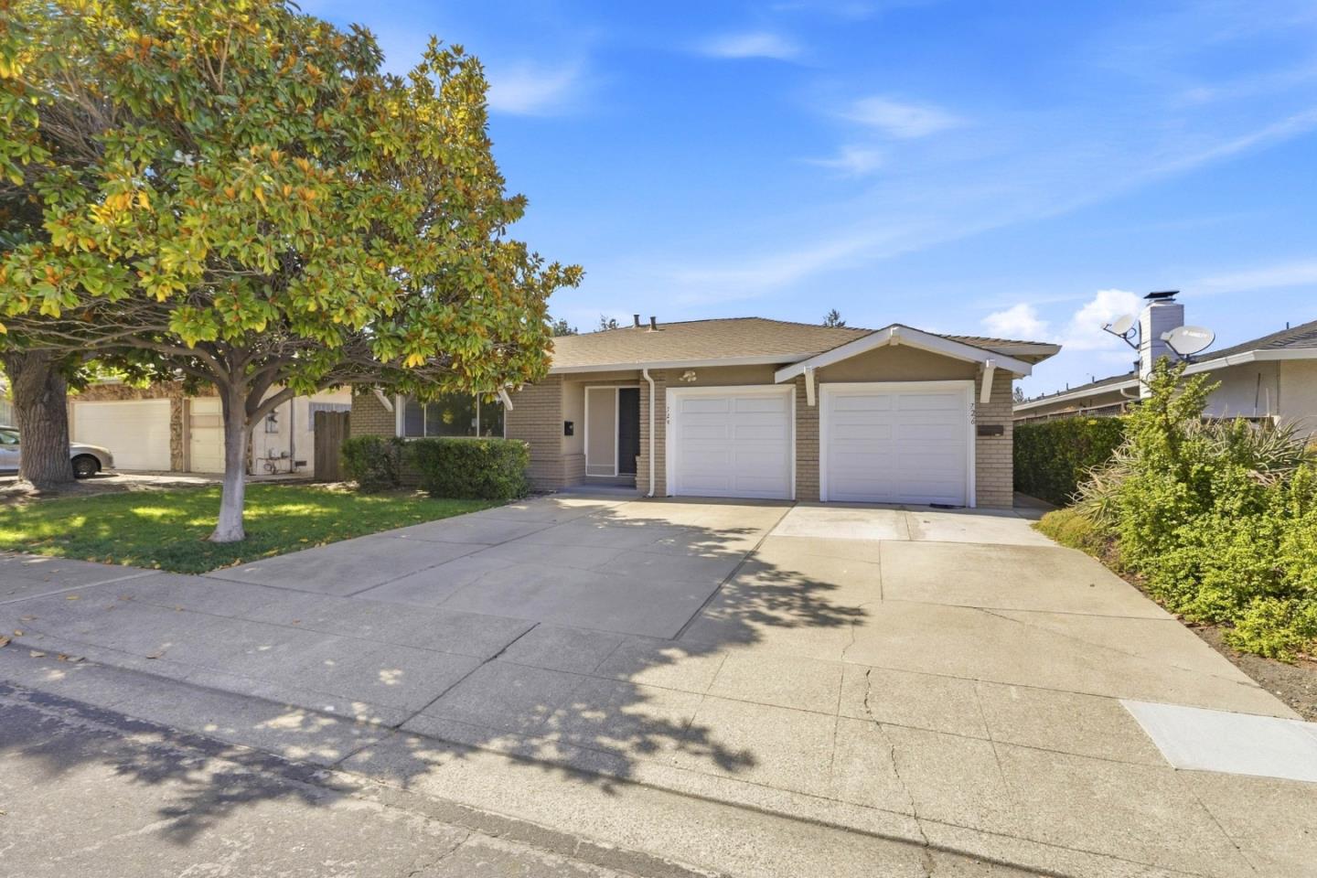 726 Muir Drive