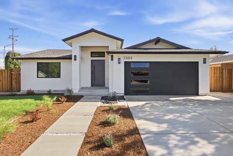1502 Woodson Court