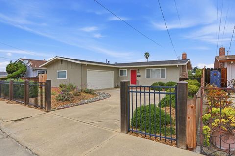 1175 Kimball Avenue SEASIDE CA 93955