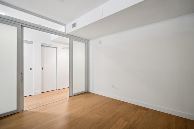 188 West St James Street 11107