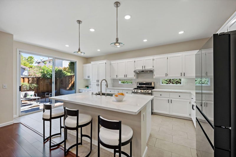 3249 Esperanza Court