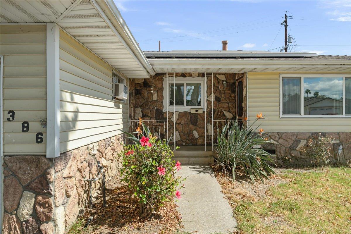 386 Heath Street