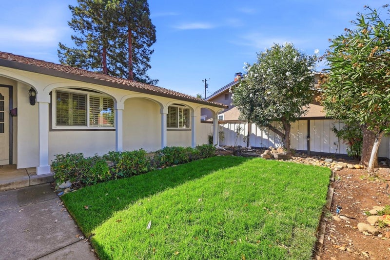 1054 Timber crest Drive