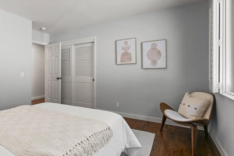 Tiny photo for 61 Thousand Oaks Street, OAKLAND, CA 94605 (MLS # ML82060489)