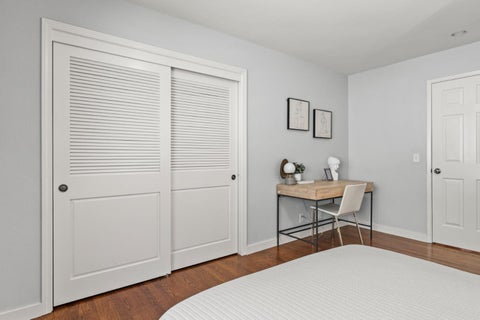 Tiny photo for 61 Thousand Oaks Street, OAKLAND, CA 94605 (MLS # ML82060489)