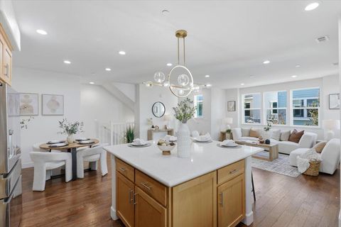 Photo of 125 Maidenhair Terrace, SUNNYVALE, CA 94086 (MLS # ML82028155)