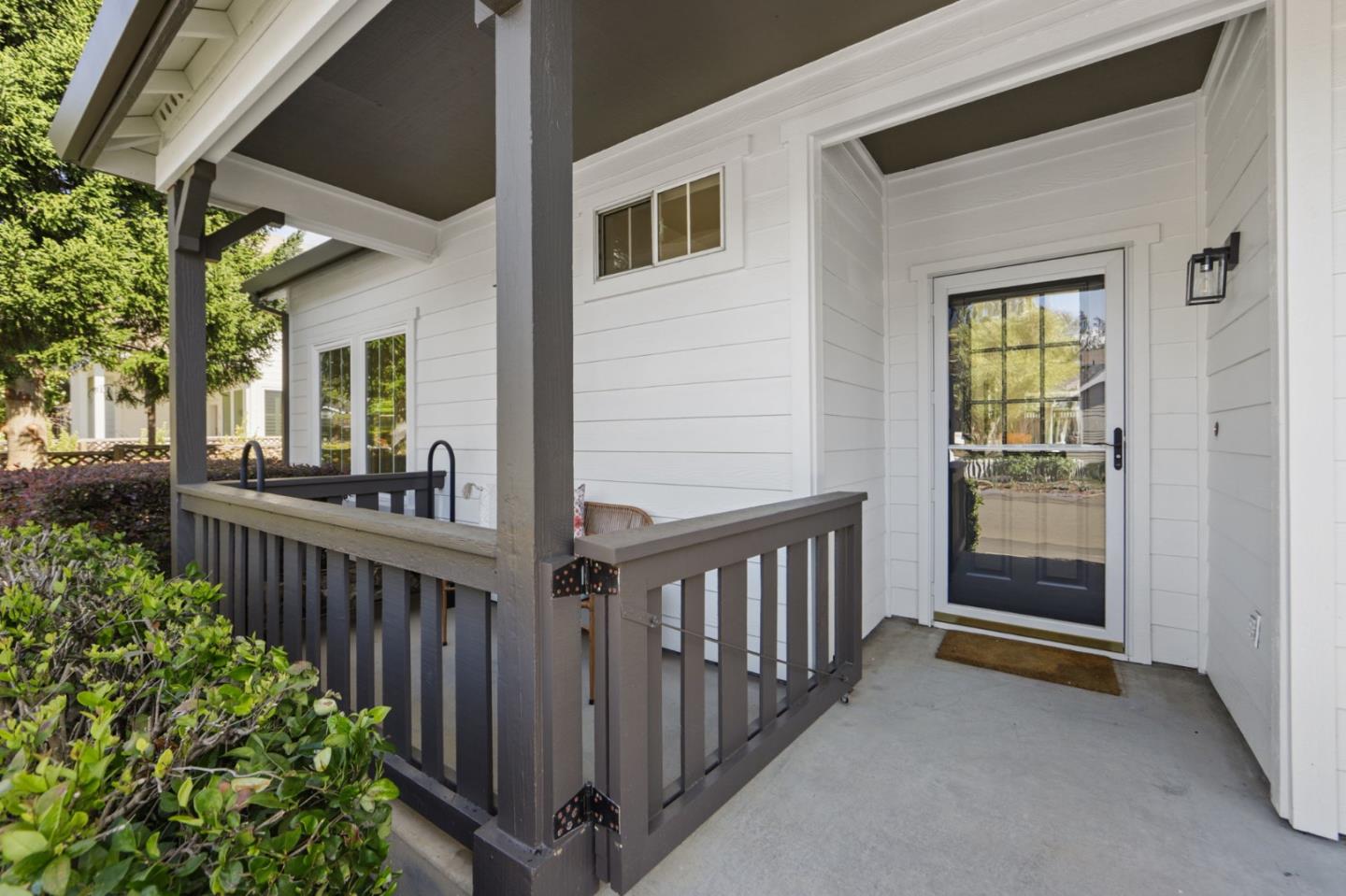 6 Jasmine Street