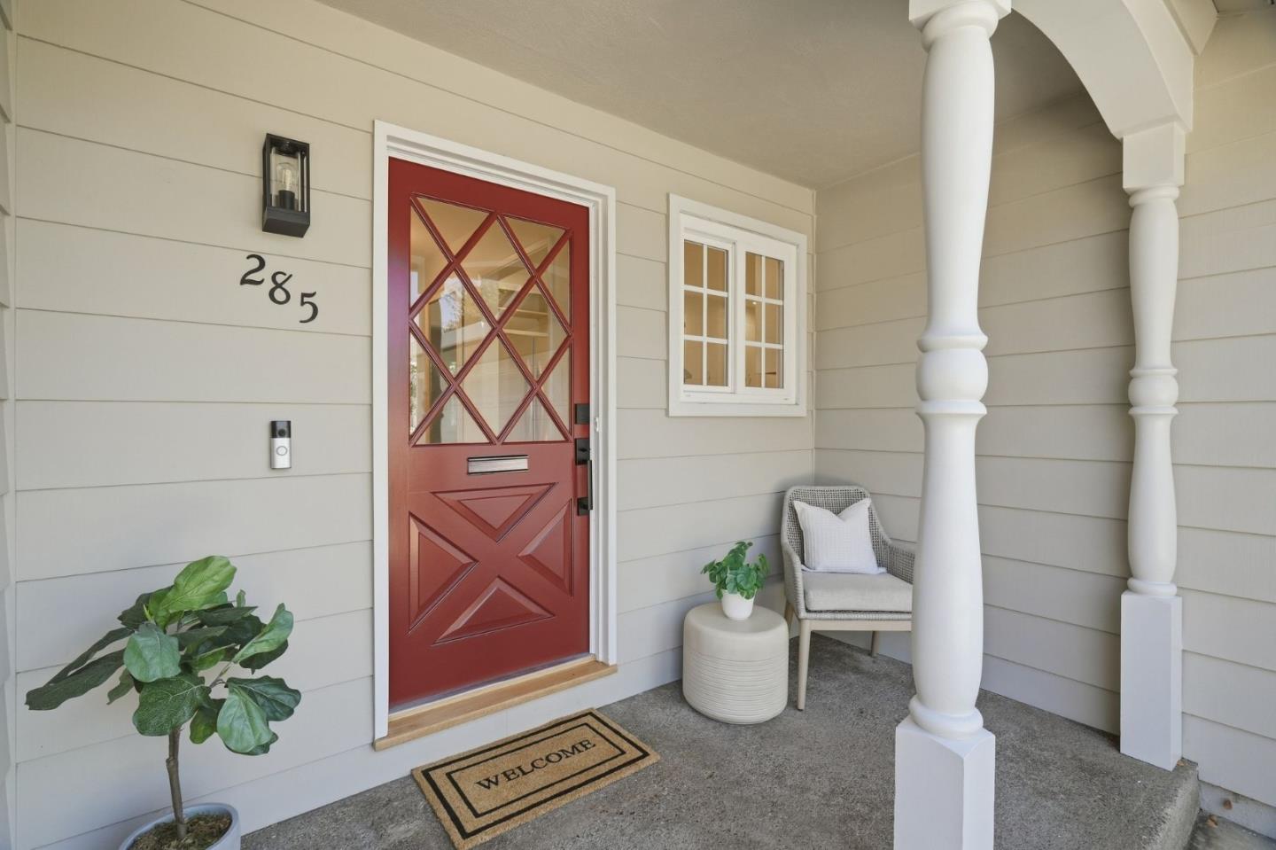285 Carbonera Avenue