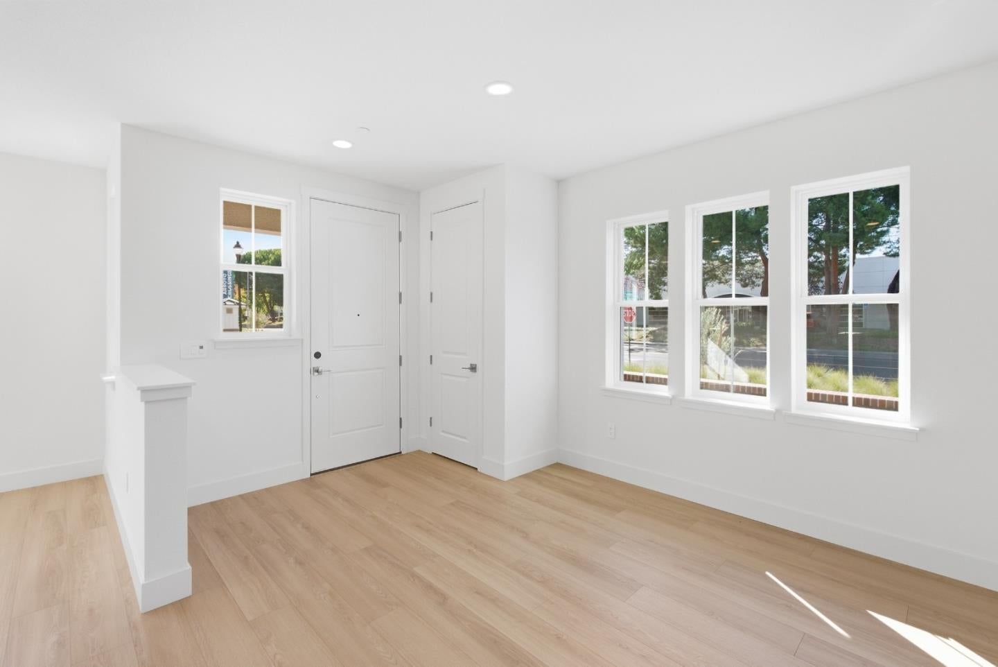 4450 Fontana Street
