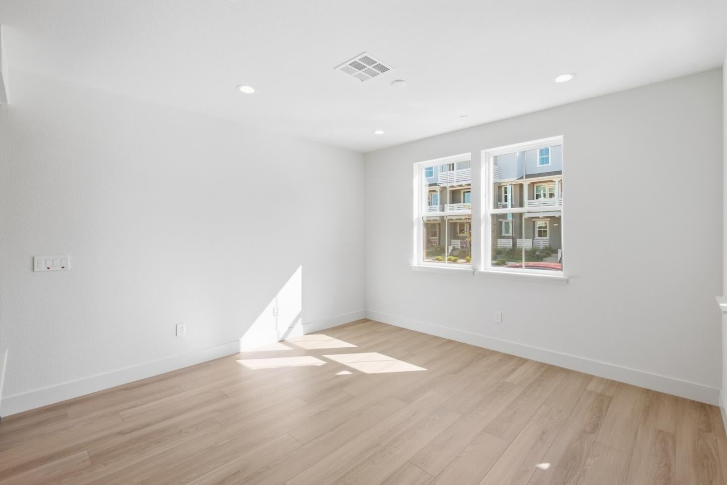 4450 Fontana Street