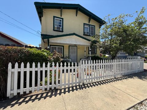 Photo of 1450 Benton Street, SANTA CLARA, CA 95050 (MLS # ML82046316)