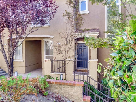 Photo of 545 Tower Hill Avenue, SAN JOSE, CA 95136 (MLS # ML82065061)