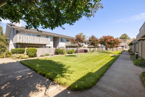 Tiny photo for 255 S Rengstorff Avenue #56, MOUNTAIN VIEW, CA 94040 (MLS # ML82060650)