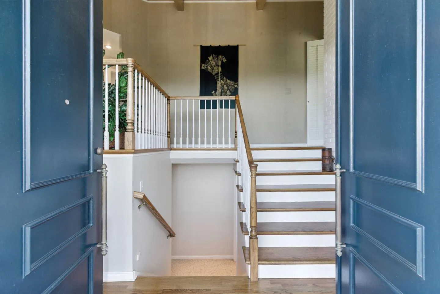 San Carlos, California 94070, United States, 4 Bedrooms Bedrooms, ,4 BathroomsBathrooms,Residential,Active,177594