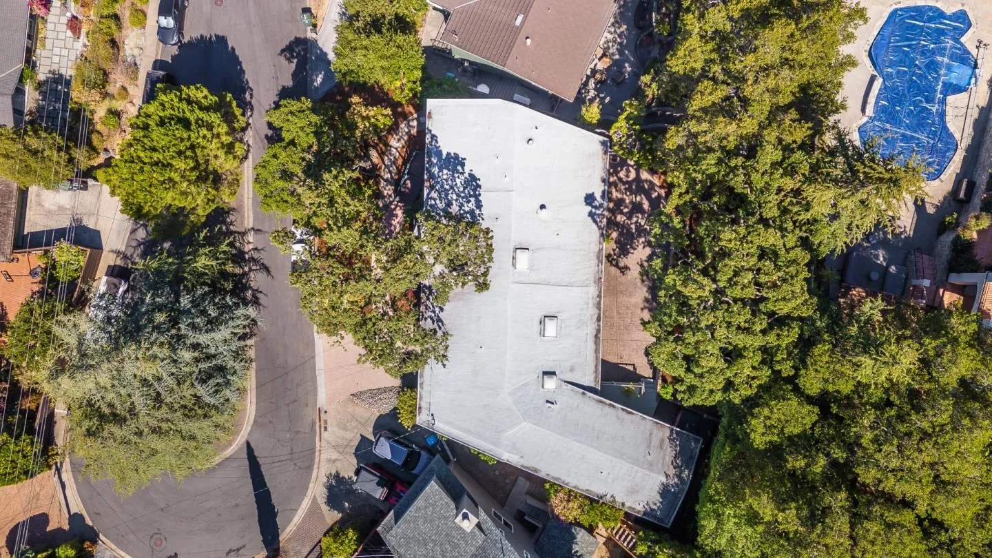 San Carlos, California 94070, United States, 4 Bedrooms Bedrooms, ,4 BathroomsBathrooms,Residential,Active,177594